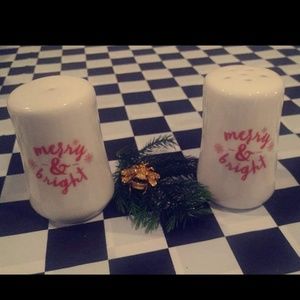 3" salt and pepper shaker set